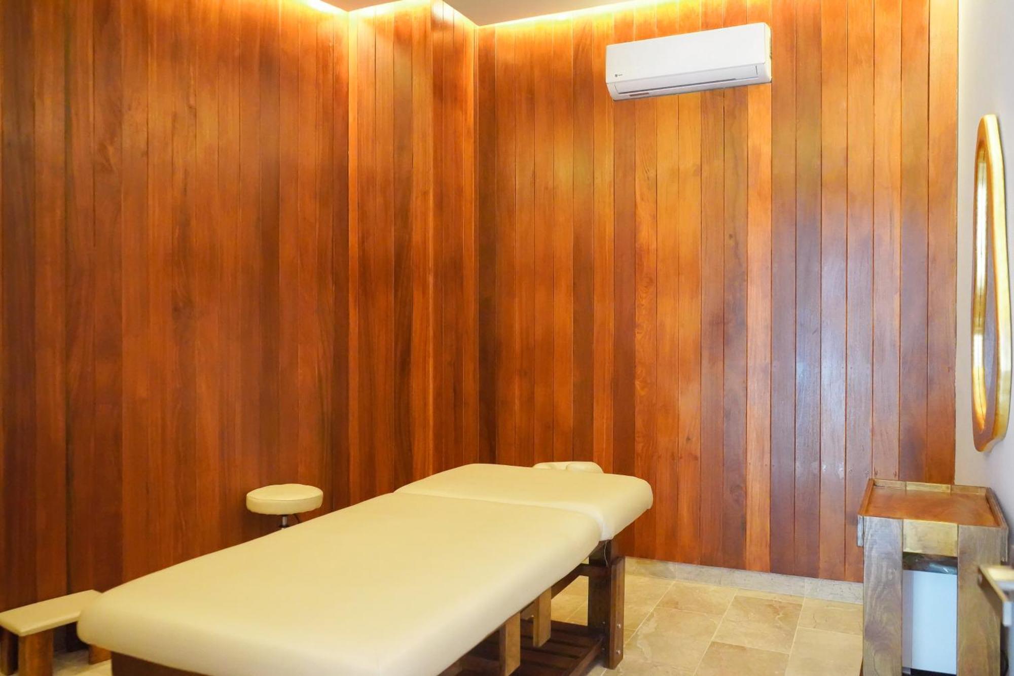 Golden Wave Escape * Playa del Carmen